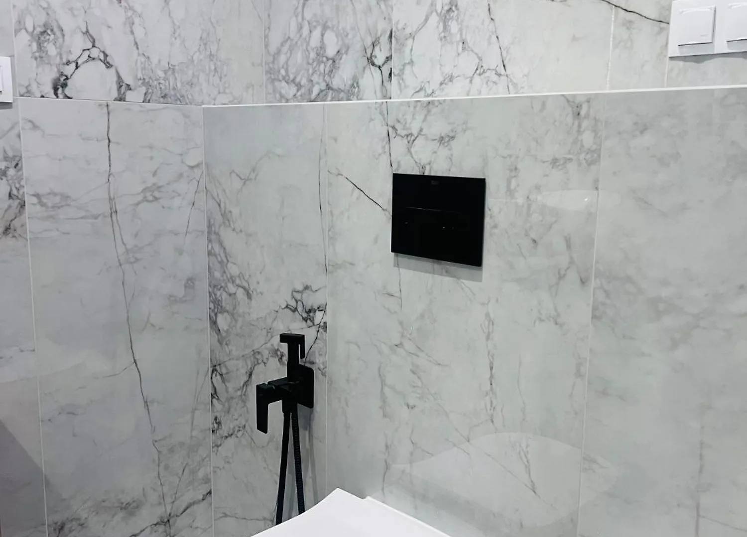Luna Deluxe Centrum- River Point فروتسواف بولندا